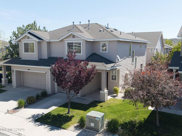 9248 Running Dog Circle, Reno, NV 89506