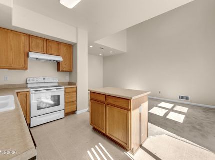 9248 Running Dog Circle, Reno, NV 89506 Photo