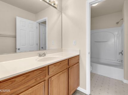 9248 Running Dog Circle, Reno, NV 89506 Photo