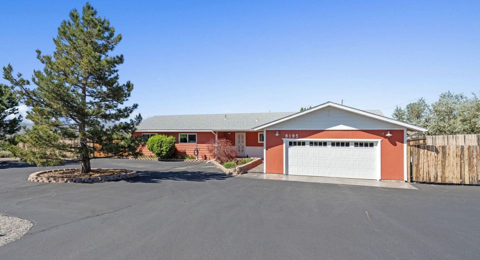 8195 Blackfoot Way, Reno, NV 89506 Photo