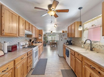 8195 Blackfoot Way, Reno, NV 89506 Photo