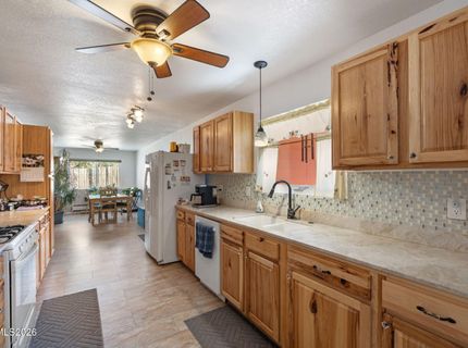 8195 Blackfoot Way, Reno, NV 89506 Photo
