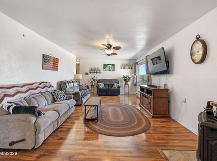 8195 Blackfoot Way, Reno, NV 89506 Photo