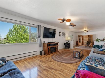 8195 Blackfoot Way, Reno, NV 89506 Photo