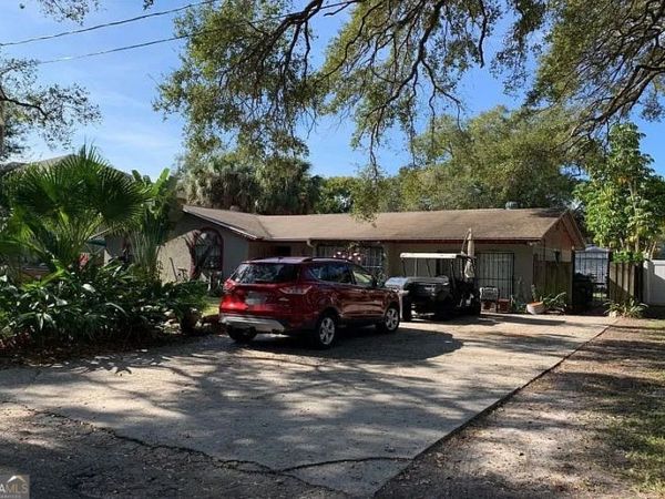 7207 S Shamrock Road, Tampa, FL 33616