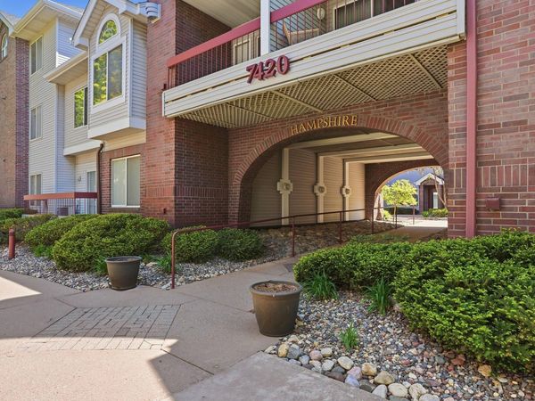 7420 Edinborough Way, Unit 6314, Edina, MN 55435