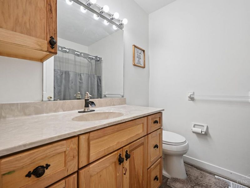 5804 Jeb Stuart Drive, Milford, OH 45150 Photo 19