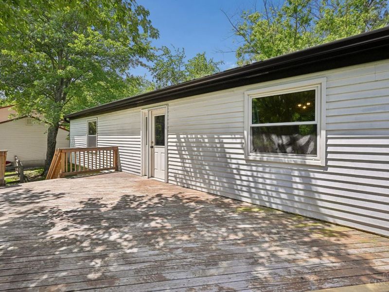 5804 Jeb Stuart Drive, Milford, OH 45150 Photo 23