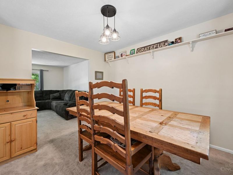 5804 Jeb Stuart Drive, Milford, OH 45150 Photo 8