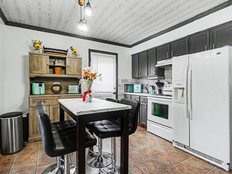 5888 Starcrest Drive, Galloway, OH 43119 Photo 7