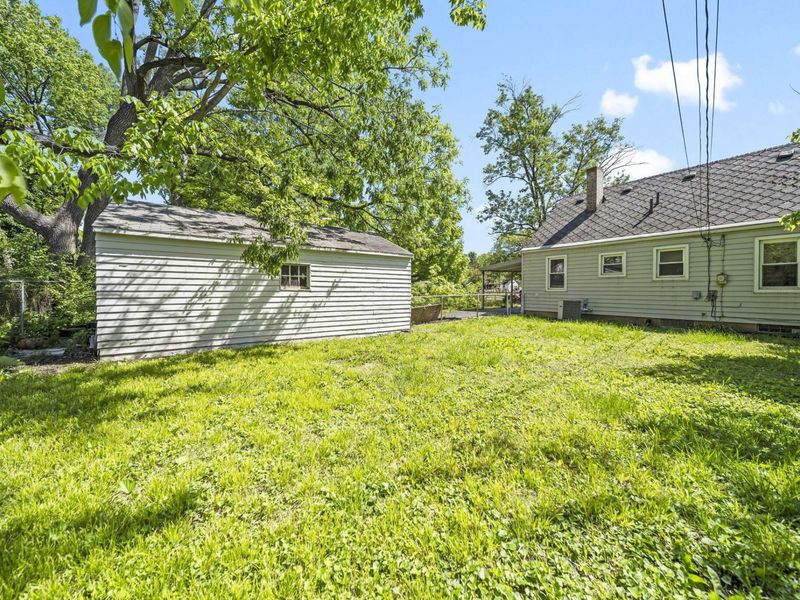 2559 Hamilton Avenue, Columbus, OH 43211 Photo 14
