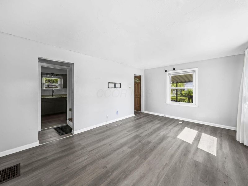 2559 Hamilton Avenue, Columbus, OH 43211 Photo 4