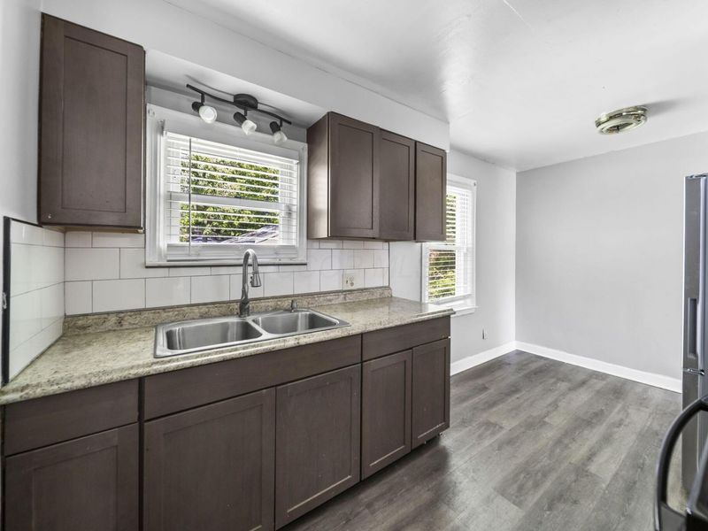 2559 Hamilton Avenue, Columbus, OH 43211 Photo 7