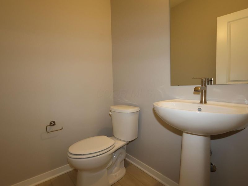 5827 Valleydale Road, Powell, OH 43065 Photo 9