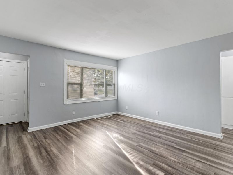 73 N Everett Avenue, Columbus, OH 43213 Photo 8