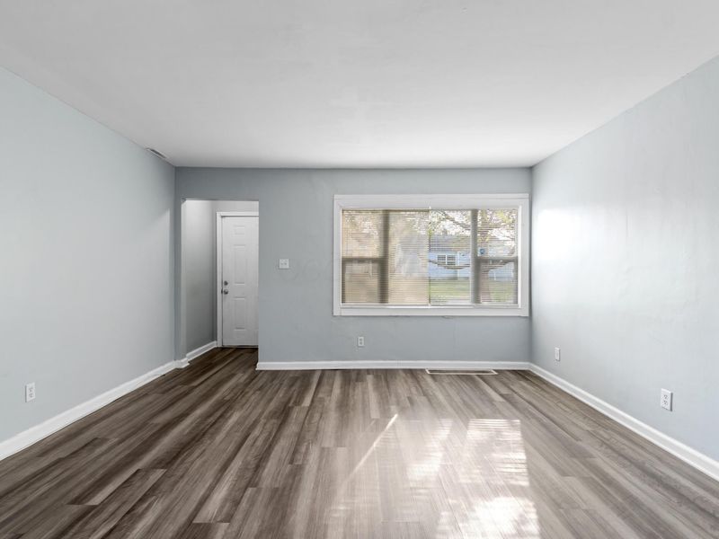 73 N Everett Avenue, Columbus, OH 43213 Photo 9