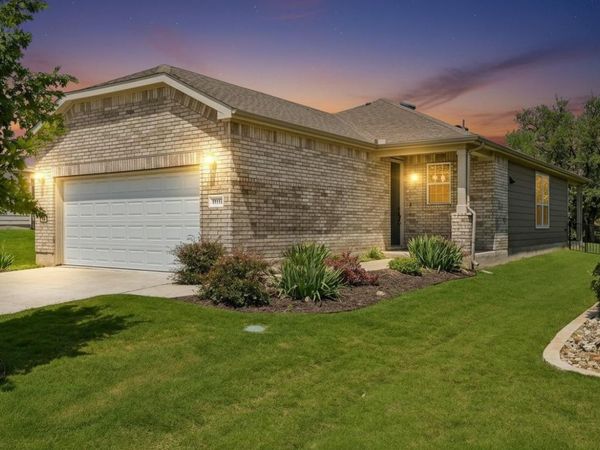 401 Yorktown ST, Georgetown, TX 78633