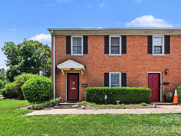 8030 Regent Park Lane, Charlotte, NC 28210