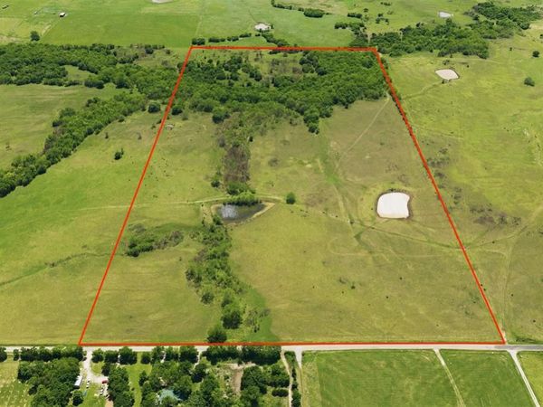 Fairview Road, Unit 6, Davis, OK 73030