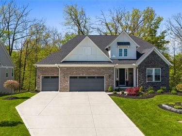 233 Lake Balaton Drive, Orange, OH 44128