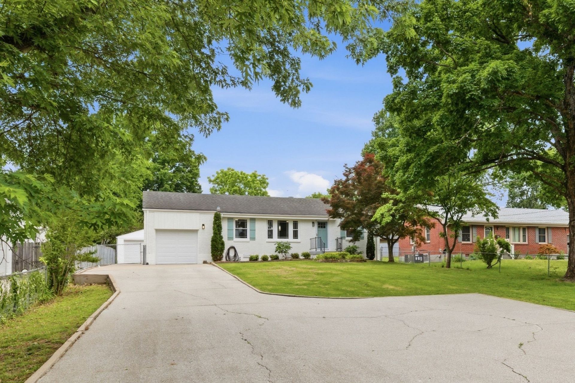 353 Melpar Dr, Nashville, TN 37211 Main Photo
