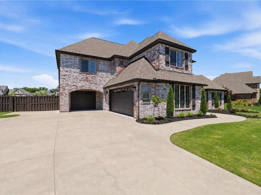 Property Image 4