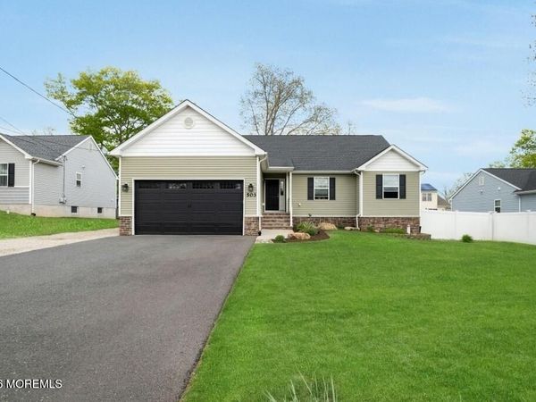 503 Lighthouse Drive, Manahawkin, NJ 08050