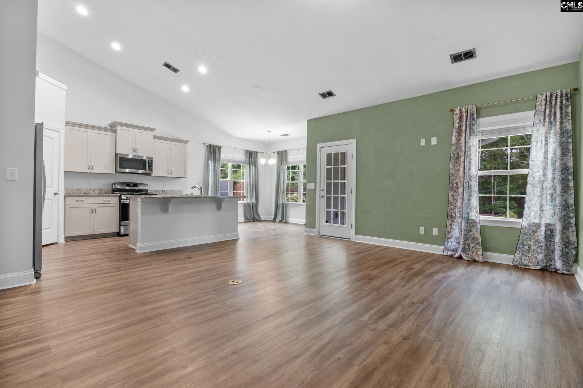 482 Malachite Lane  Photo 7