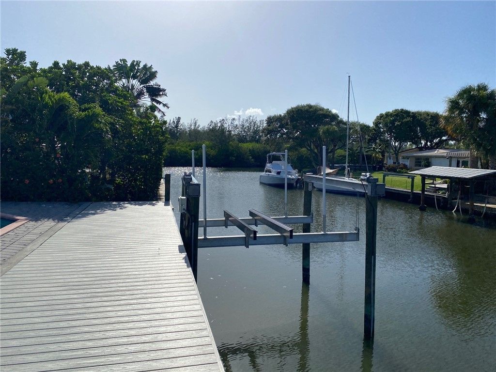 705 Bahia Mar Road, Vero Beach, FL 32963 Photo