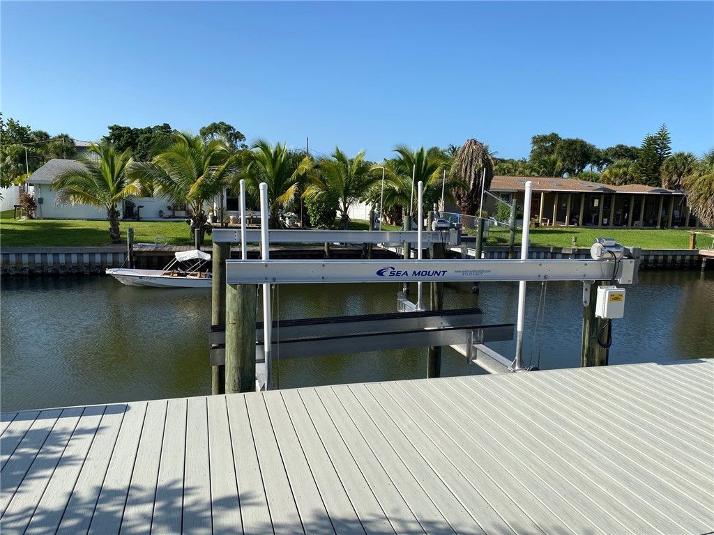 705 Bahia Mar Road, Vero Beach, FL 32963 Photo
