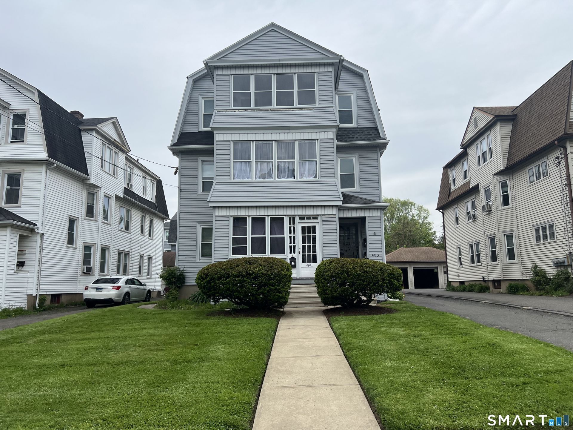 493-495 Prospect, West Hartford, CT 06105 Main Photo