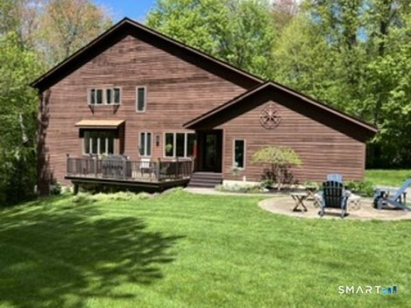 72 Pinnacle , Ellington, CT 06029