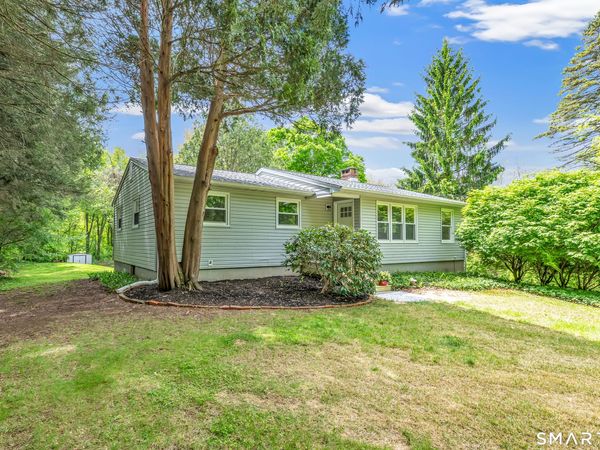 7 Longview, Newtown, CT 06482