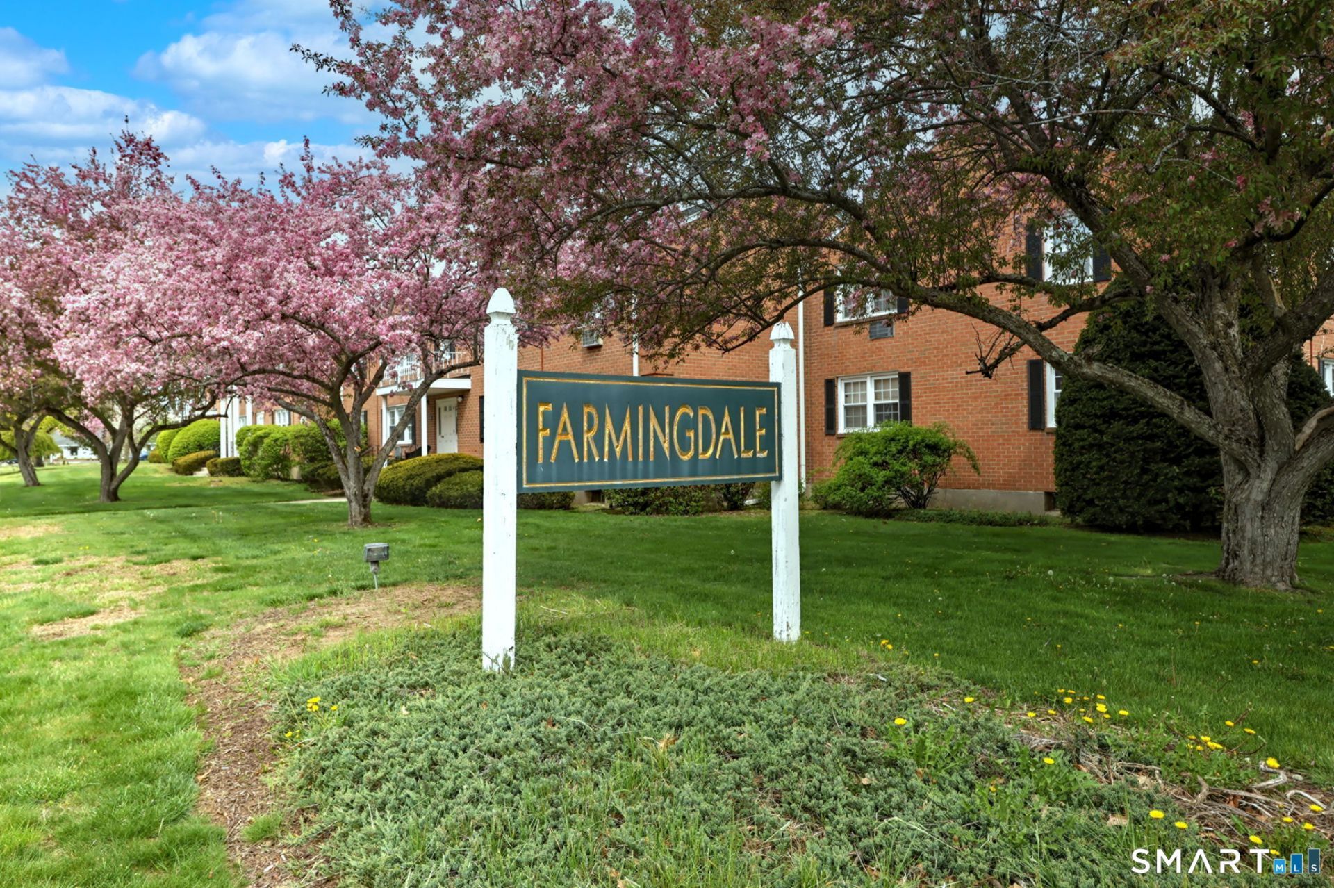 14 Greenbriar, Unit F, Farmington, CT 06032 Main Photo
