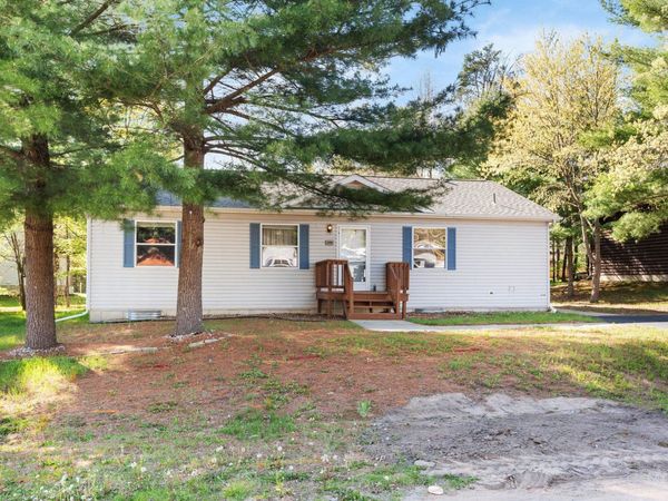249 Berry Drive, Wisconsin Dells, WI 53965
