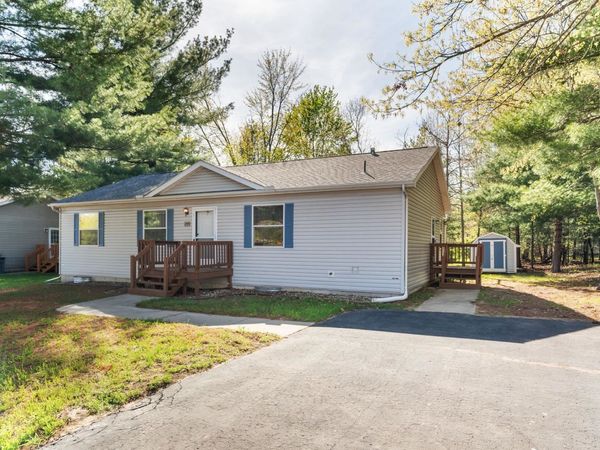 249 Berry Drive, Wisconsin Dells, WI 53965