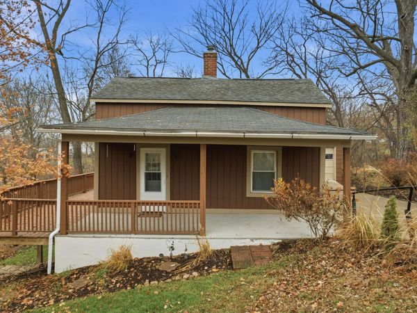 420 N High Street, Galena, IL 61036