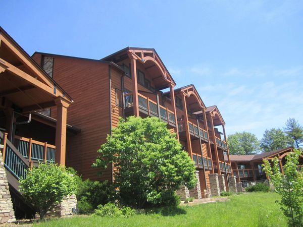 2504 River Road, Unit 7305, Wisconsin Dells, WI 53965