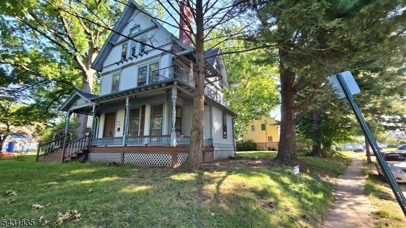 113 Park Pl, North Plainfield, NJ 07060 Main Photo