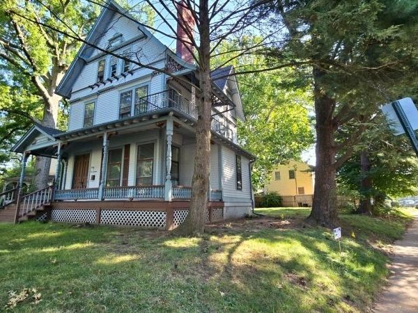 113 Park Pl, North Plainfield, NJ 07060