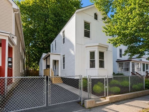 127 Steuben St, East Orange, NJ 07018