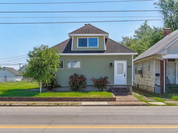 809 E Columbia Street, Evansville, IN 47711