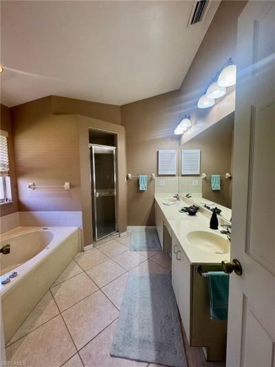 13648 Admiral Ct, Fort Myers, FL 33912 Photo