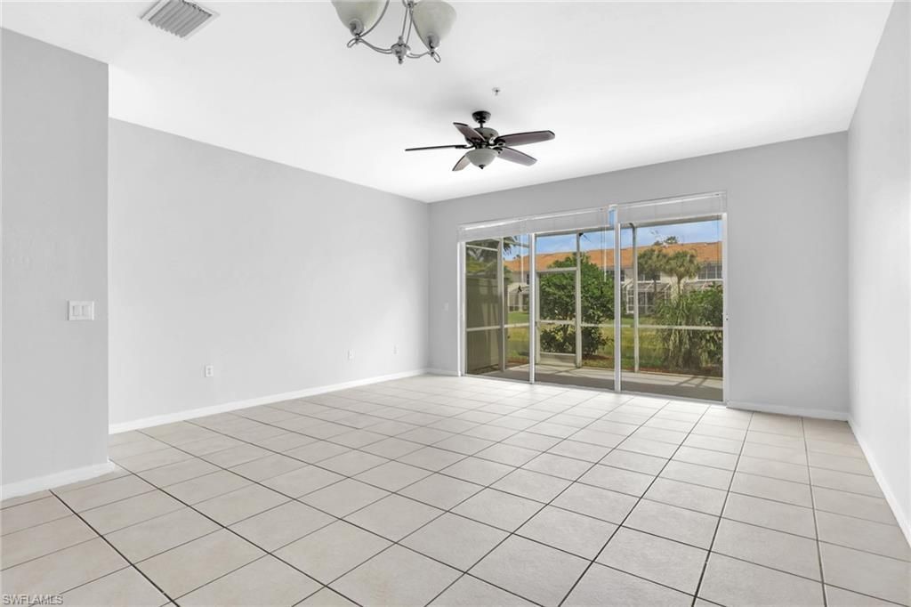 937 Hampton Cir, Unit 108, Naples, FL 34105 Photo