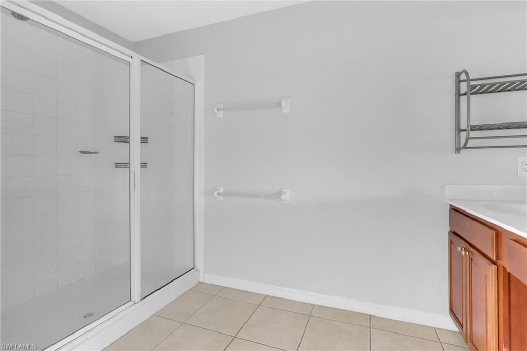 937 Hampton Cir, Unit 108, Naples, FL 34105 Photo