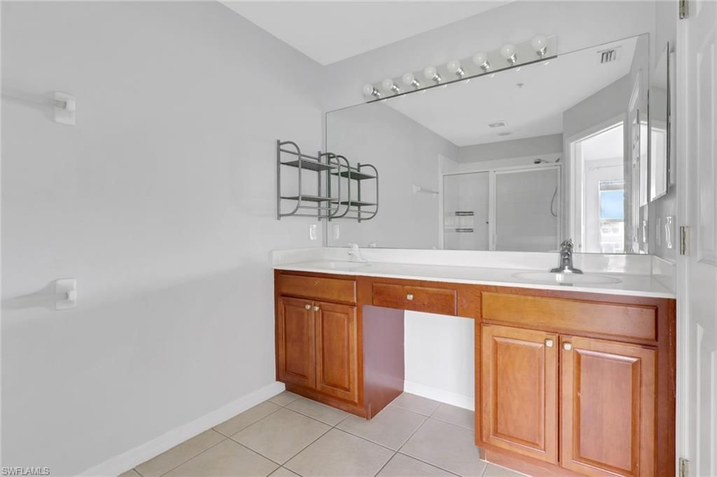 937 Hampton Cir, Unit 108, Naples, FL 34105 Photo