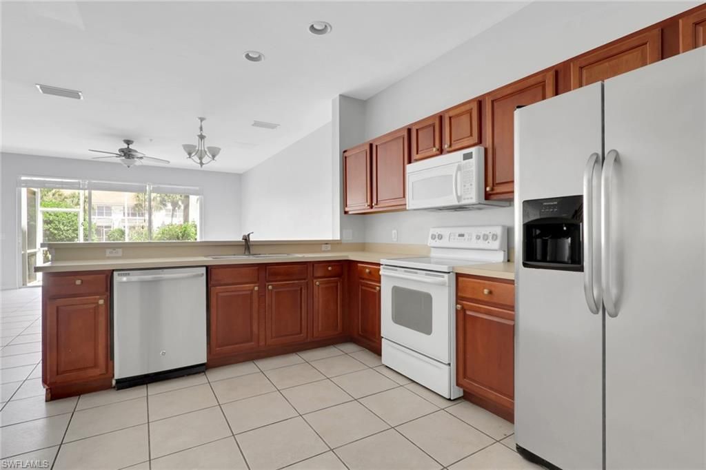 937 Hampton Cir, Unit 108, Naples, FL 34105 Photo