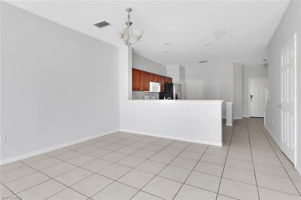 937 Hampton Cir, Unit 108, Naples, FL 34105 Photo