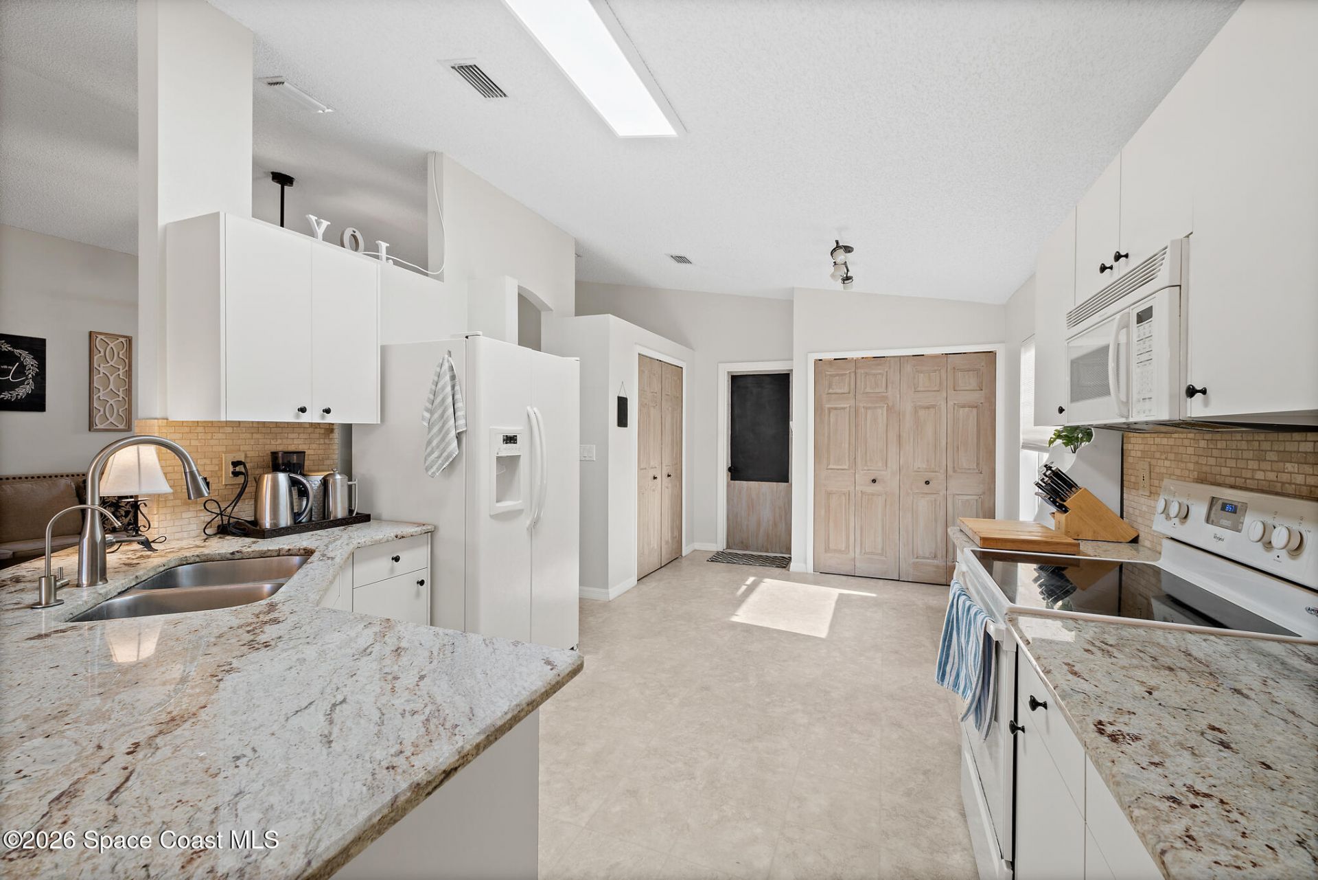 2049 Caledonia Place, Melbourne, FL 32940 Photo