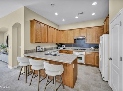 490 Terracina Way, Reno, NV 89521 Photo